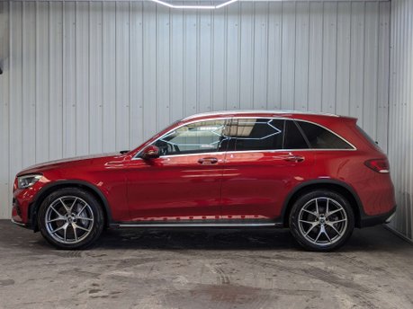 Mercedes-Benz GLC 2.0 GLC 300 AMG Line Premium+ D 4Matic Auto 4WD 5dr 12