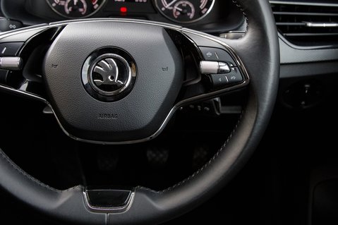 Skoda Kamiq SE TSI 19