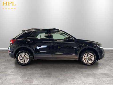 Volkswagen T-Roc 1.5 TSI Life SUV 5dr Petrol DSG Euro 6 (s/s) (150 ps) 8
