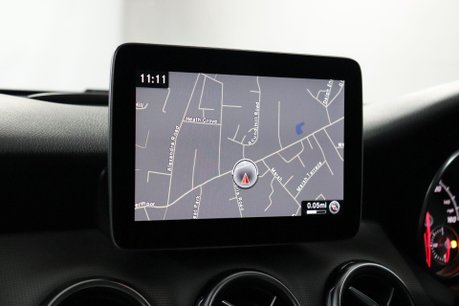 Mercedes-Benz GLA GLA 200 SPORT PREMIUM 38