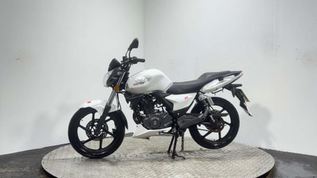 Keeway RKS 2018 4K PROJECT BIKE LEARNER BIKE SPARES OR REPAIR 125CC 4