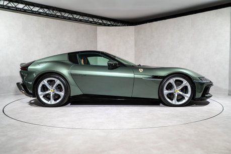 Ferrari 12 Cilindri SPIDER. £15K GLOSS BLACK EXTERIOR PACK. CARBON WHEEL & LEDs. LIFT. 10