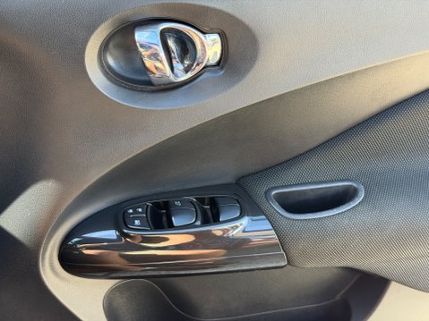 Nissan Juke N-CONNECTA XTRONIC 17