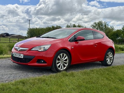 Vauxhall Astra GTC SRI CDTI S/S 3