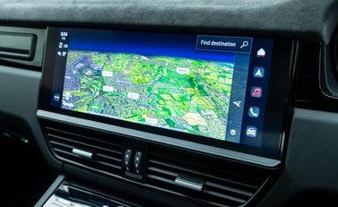 Porsche Cayenne Turbo GT 20