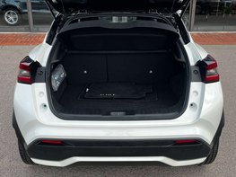 Nissan Juke 1.6 Juke Premiere Edition HEV CVT 5dr 76