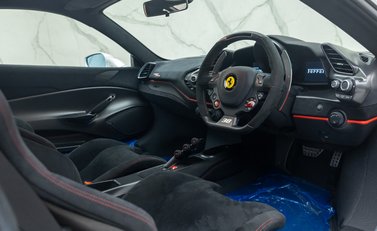 Ferrari 488 Pista Piloti 13
