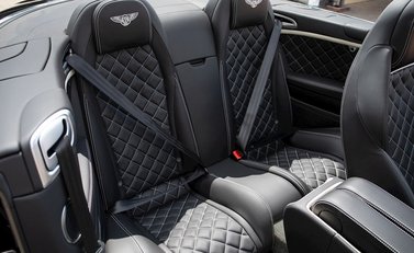Bentley Continental GT Speed Convertible 15