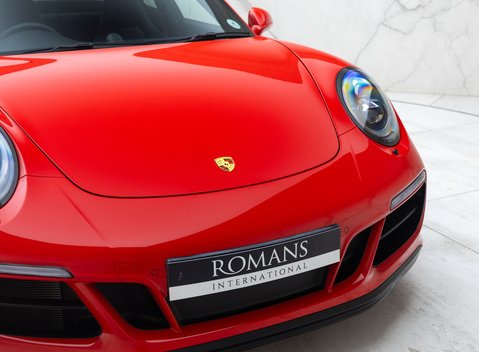 Porsche 911 Carrera 4 GTS (991.2) 37