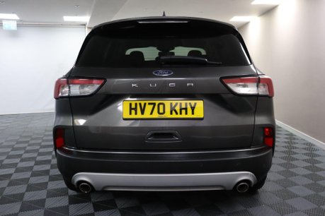 Ford Kuga TITANIUM 8