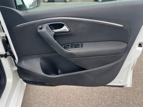 Volkswagen Polo 1.2 TSI BlueMotion Tech SE DSG Euro 6 (s/s) 5dr 29