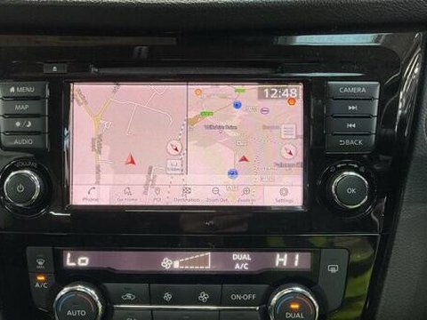 Nissan Qashqai 1.3 DIG-T N-Connecta Euro 6 (s/s) 5dr 11