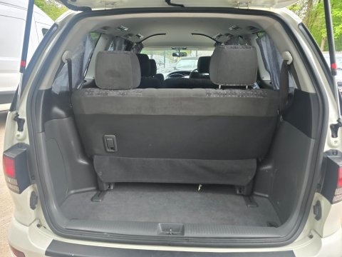 Toyota Estima FWD AUTO 11