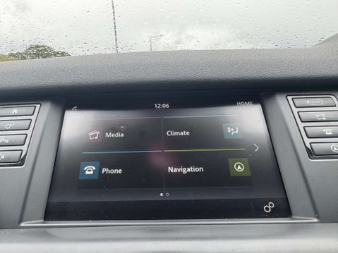 Land Rover Discovery Sport 2.0 Discovery Sport SE Tech TD4 Auto 4WD 5dr 13