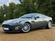 Aston Martin Vanquish V12 S 1