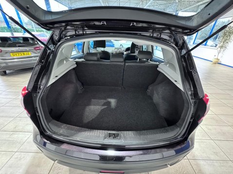 Nissan Qashqai 1.6 Acenta 2WD Euro 5 (s/s) 5dr 26