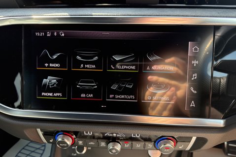 Audi Q3 TFSI QUATTRO S LINE VORSPRUNG -PAN ROOF -360 CAMERA -CARPLAY -FULL AUDI S/H 40