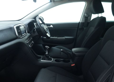Kia Sportage 1.6 GDi 2 SUV 5dr Petrol Manual Euro 6 (s/s) (130 bhp) 45