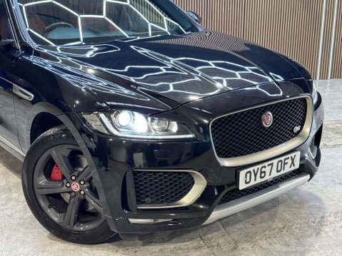 Jaguar F-Pace 3.0 F-PACE V6 S AWD D Auto 4WD 5dr 11