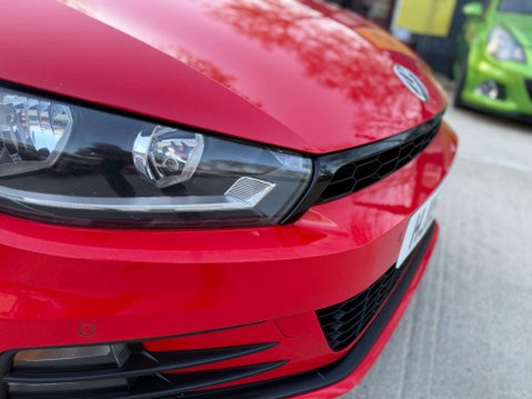 Volkswagen Scirocco 2.0 Scirocco GT BlueMotion Technology TDSi Semi-Auto 3dr 38