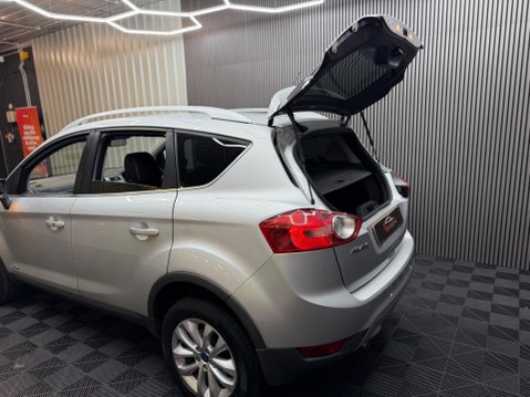 Ford Kuga 2.0 TDCi Titanium AWD Euro 5 5dr 51