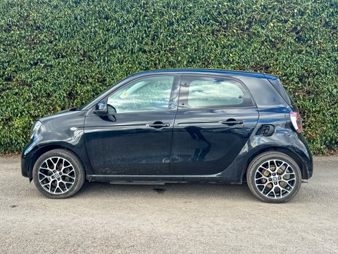 Smart Forfour 17.6kWh Prime Exclusive Hatchback 5dr Electric Auto (22kW Charger) (82 ps) 34