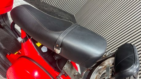 Piaggio Vespa PX 2012 19K 1 FORMER OWNER 2T 4 SPEED 2 STROKE CLASSIC SCOOTER 23
