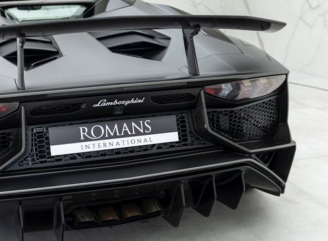Lamborghini Aventador SV LP 750-4 Roadster 27