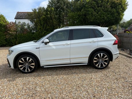 Volkswagen Tiguan 2.0 TDI R-Line DSG 4Motion Euro 6 (s/s) 5dr 5