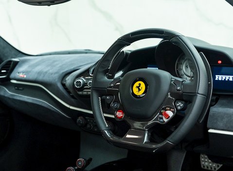 Ferrari 488 Pista 9