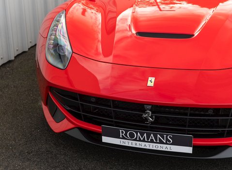 Ferrari F12 Berlinetta 21