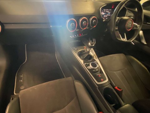 Audi TT 1.8 TT Black Edition TFSI 3dr 34