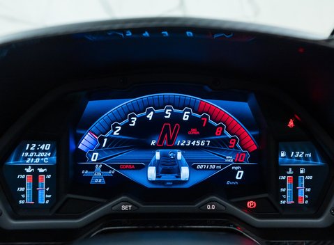 Lamborghini Aventador S LP 740-4 Roadster 19