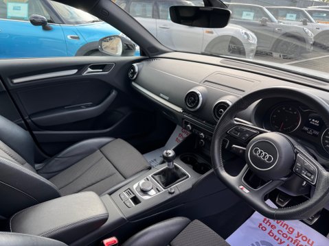Audi A3 SPORTBACK TFSI S LINE BLACK EDITION 40