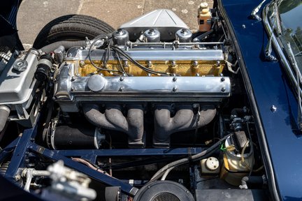 Jaguar E-Type 3.8 Roadster 21
