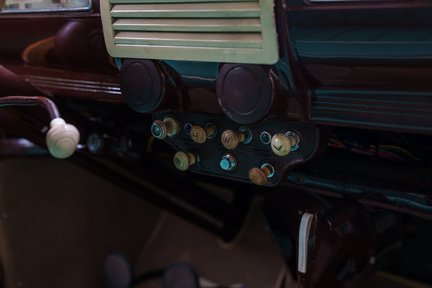 Ford V8 Pilot 'Woodie' 18