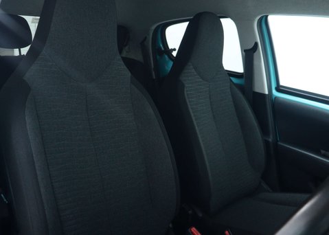 Citroen C1 1.0 VTi Flair Hatchback 5dr Petrol ETG5 Euro 6 (68 ps) 37