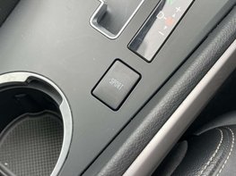 Toyota Avensis 1.8 Avensis Excel Valvematic CVT 5dr 43