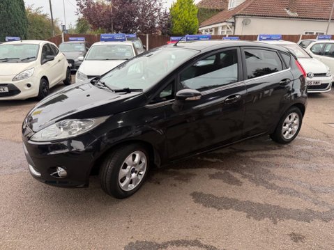 Ford Fiesta 1.6 TDCi ECOnetic DPF Titanium 5dr 5