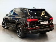 Audi Q7 3.0 TFSIe V6 55 Black Edition SUV 5dr Petrol Plug-in Hybrid Tiptronic quatt 17