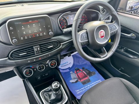 Fiat Tipo 1.6 MultiJetII Lounge Euro 6 (s/s) 5dr 13