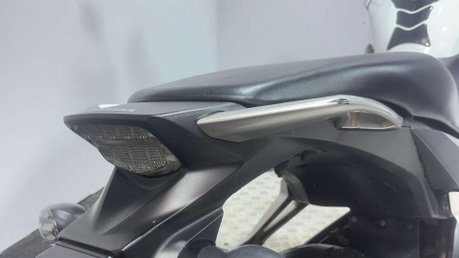 Honda VFR 2011 ONLY 22K NEW MOT SERVICED TOP BOX TOURER 800CC 42