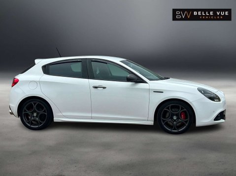 Alfa Romeo Giulietta 1.7 Giulietta Veloce TBi Semi-Automatic 5dr *NATIONAL DELIVERY* 12