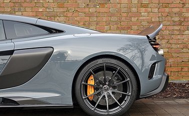 McLaren 675LT 8
