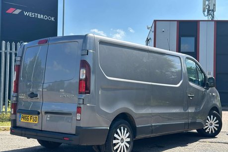 Renault Trafic 1.6 dCi ENERGY 29 Business+ Panel Van 5dr Diesel Manual LWB Standard Roof E 9