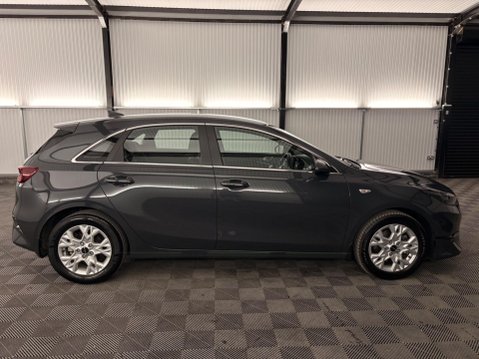 Kia Ceed 1.5 T-GDi 2 Euro 6 (s/s) 5dr Non-ADAP 54