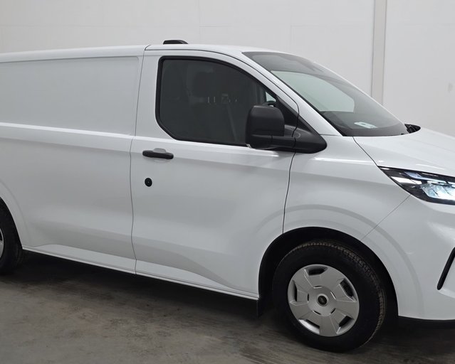 Ford Transit Custom Transit Custom 280 L1 Diesel FWD 2.0 Eco Blue 136ps H1 Van Trend