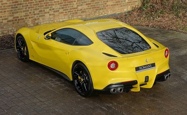 Ferrari F12 Berlinetta 19