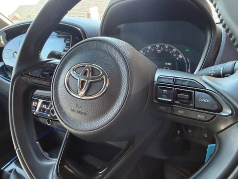 Toyota Aygo X VVT-I EDGE 33