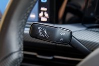 Volkswagen Golf R-LINE TSI 12